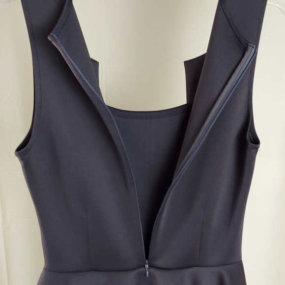 New Black Dress Peplum Waist Size Small Sleeveless - Picture 7 of 16